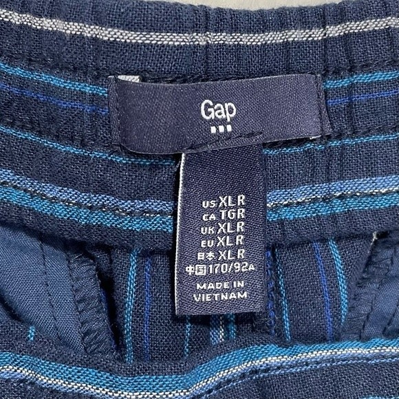 The gap Blue on blue striped drawstring shorts - Picture 4 of 6